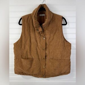 Paper Crane womens corduroy tan oversized zip up vest. Size Medium